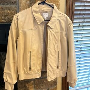 Women’s bomber jacket